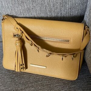 Steve Madden Womens Mustard Yellow crossbody purse Bag New